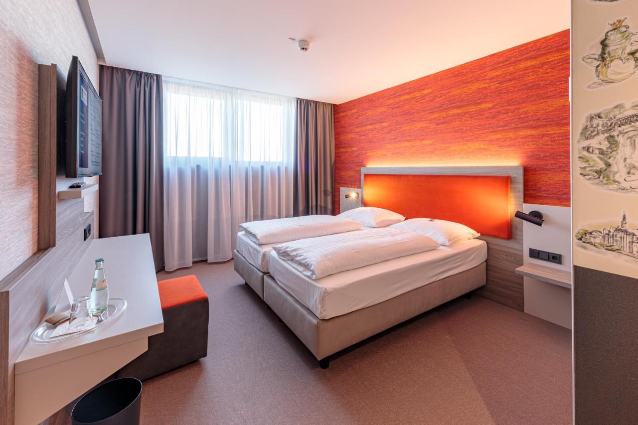Hotel Am Ruessel Лофельден Экстерьер фото