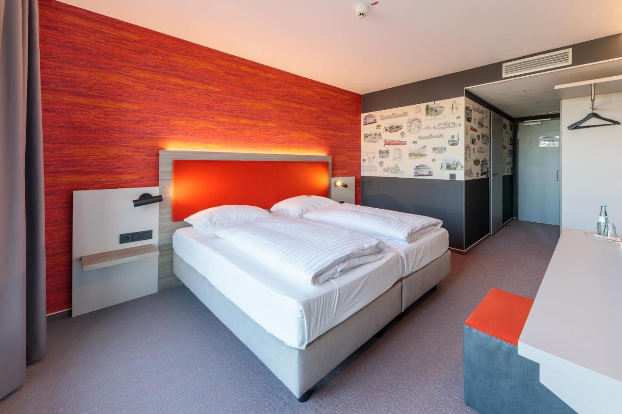 Hotel Am Ruessel Лофельден Экстерьер фото