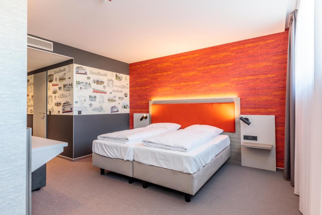 Hotel Am Ruessel Лофельден Экстерьер фото